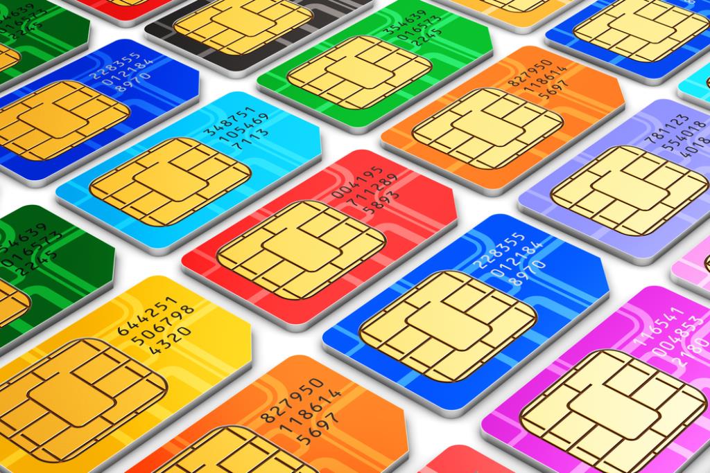 Pocket Wi-Fi vs. SIM Card (eSIM): Which is Better for Traveling in