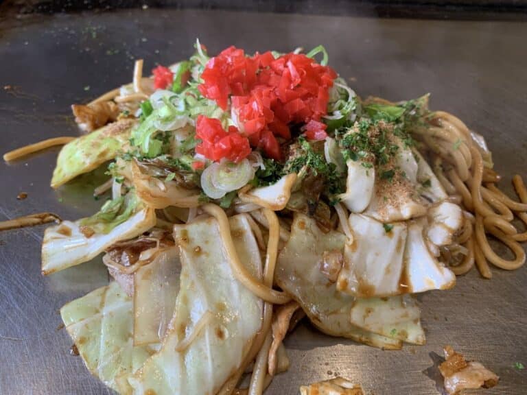 yaki soba being cooked on the hot plate in Takayama