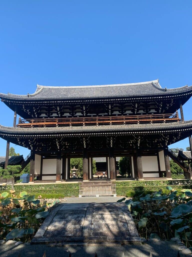 San mon Gate at Tofukuji in Kyoto